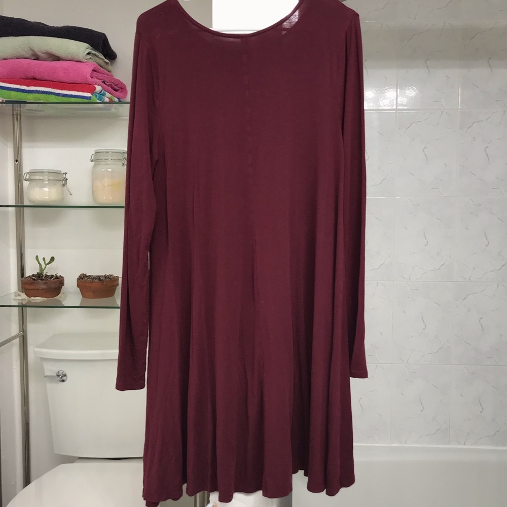 Maroon Long-Sleeve Stretchy Dress